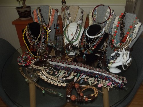 7+ lbs Vintage to Now Jewelry Lot Mostly Necklaces Signed, Stone, Silver & More - Picture 2 of 21