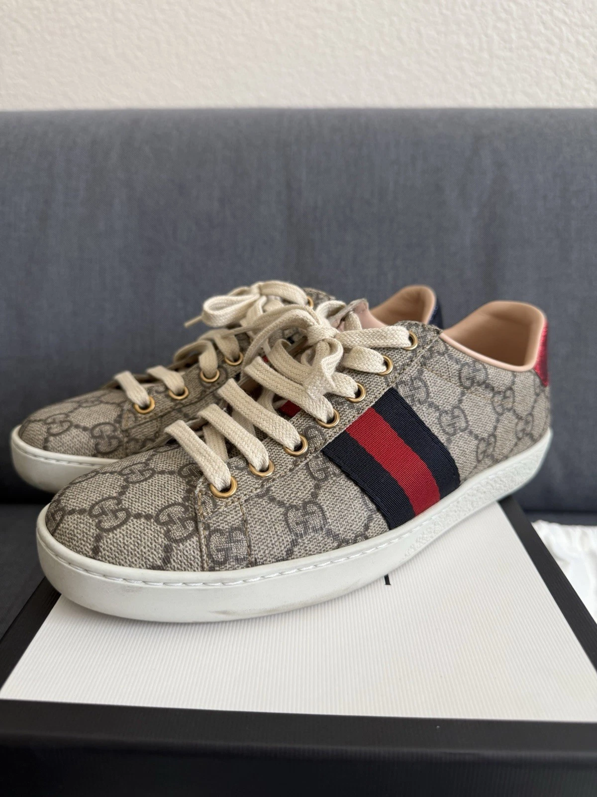 Gucci Femme GG Supreme Ace 