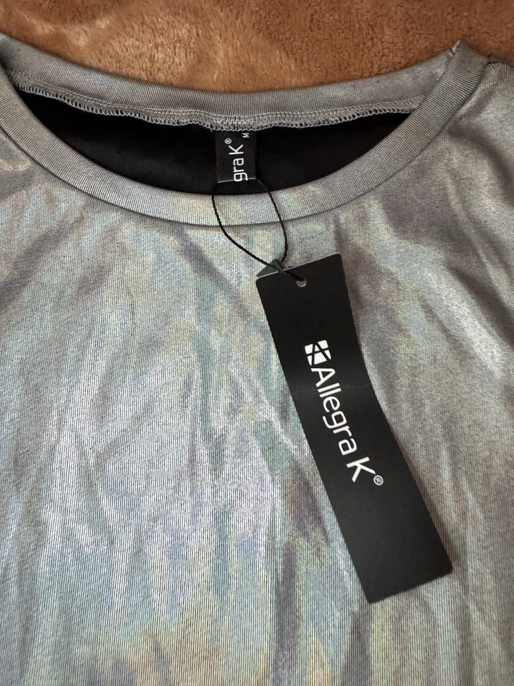 Women’s Holographic Style Top Size M - Image 3 of 4