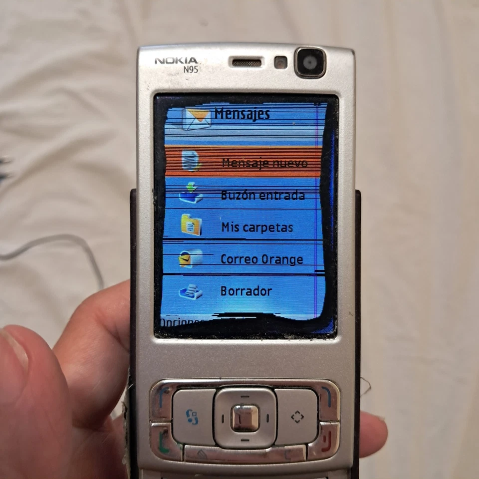 Nokia N95 Nseries PLATA con cargador y en su caja FUNCIONA pantalla con pixeles - Imagen 3 de 4