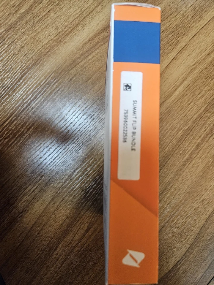 Boost Mobile Summit Flip 2.8" 5mp Prepaid Flip Phone with 12 Months Service Incl - Image 2 of 4