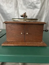 Antique Oak Victor Victrola IV Tabletop Phonograph