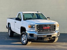 2015 GMC Sierra 2500 HD Base 4x4 2dr Regular Cab LB