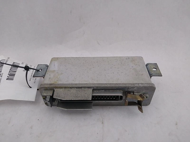 Módulo de control informático BMW 318i E30 sedán ECM ABS compatible con 1991 1992 Foto 2 de 4