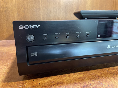 Sony CDP-CE500 5 Disc Changer USB Recorder CD Player Tested W/Remote - Picture 2 of 14