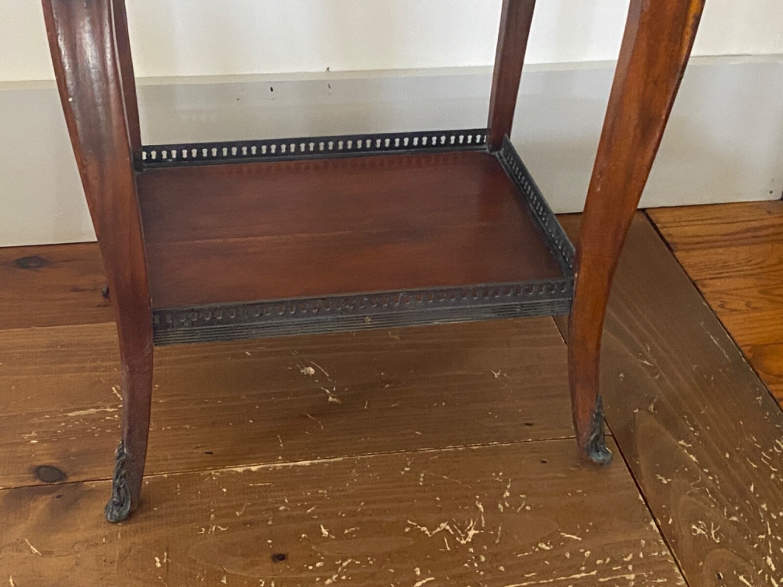 Picture 4 of 18