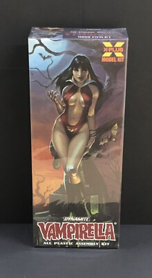 X-Plus Vampirella 1.0 Standard Edition 1/8 Scale Model Kit MISB RÄUMUNGSVERKAUF!