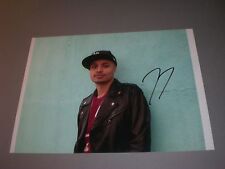 José James - Desire signed autograph Autogramm 8x11 inch photo in person José James - Desire signed autograph Autogramm 8x11 inch photo in person
