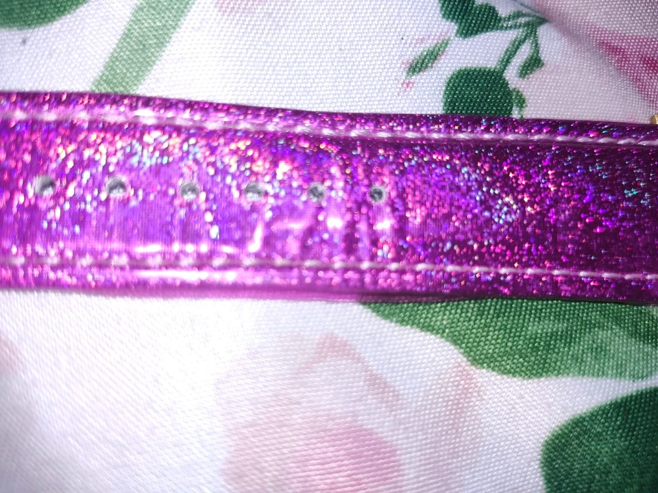 apple watch serie dos oro rosa con correa de reloj holográfica rosa *funciona* Foto 2 de 4