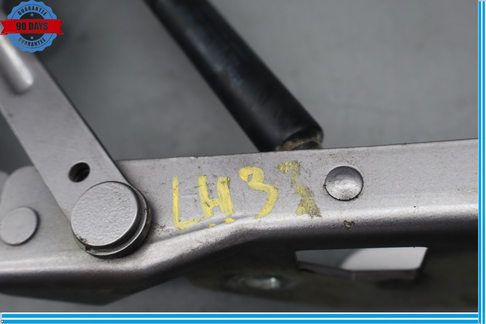 Bentley Continental Flying Spur 2003-2012 Left Engine lid hinge P/N 3W0823301B