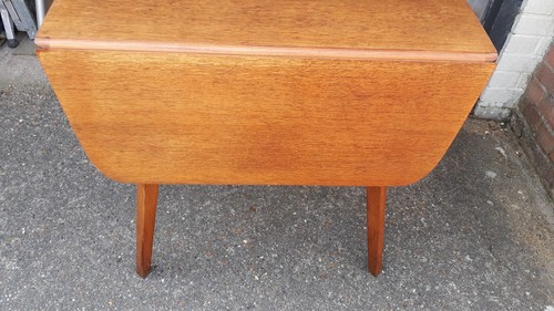 G Plan Butterfly Extendable Dining table 60s - Picture 3 of 14