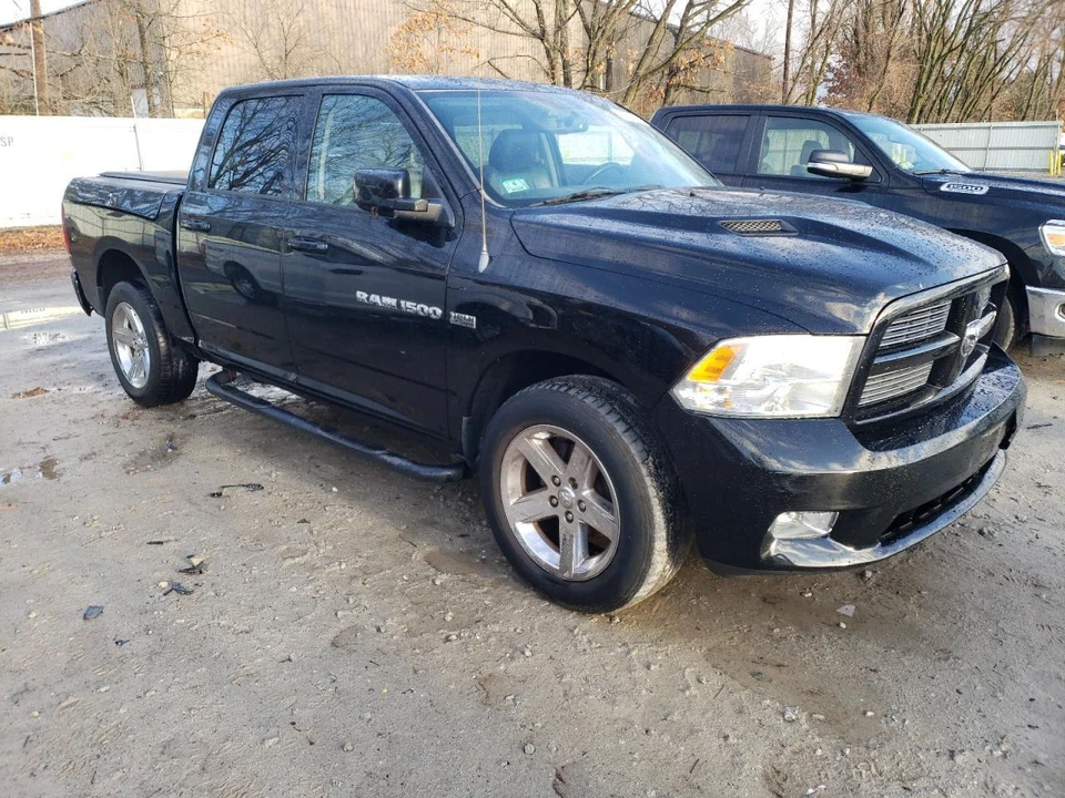 Used Truck Bed Assembly fits: 2012 Ram Dodge 1500 pickup Crew Cab 5' 7`` Ram Box Foto 4 de 4