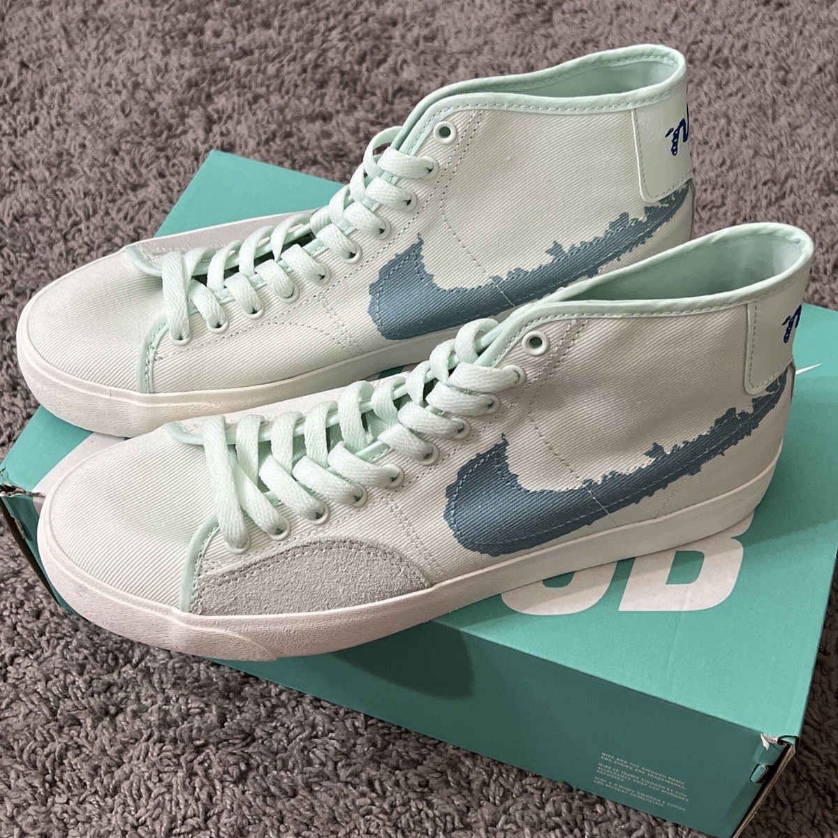 NWT Nike SB Blazer Court Mid Premium Size 12 Green Blue DM8553-300 Nike SB Blazer Court Mid PRM Green Blue Men | Mercari main image 4