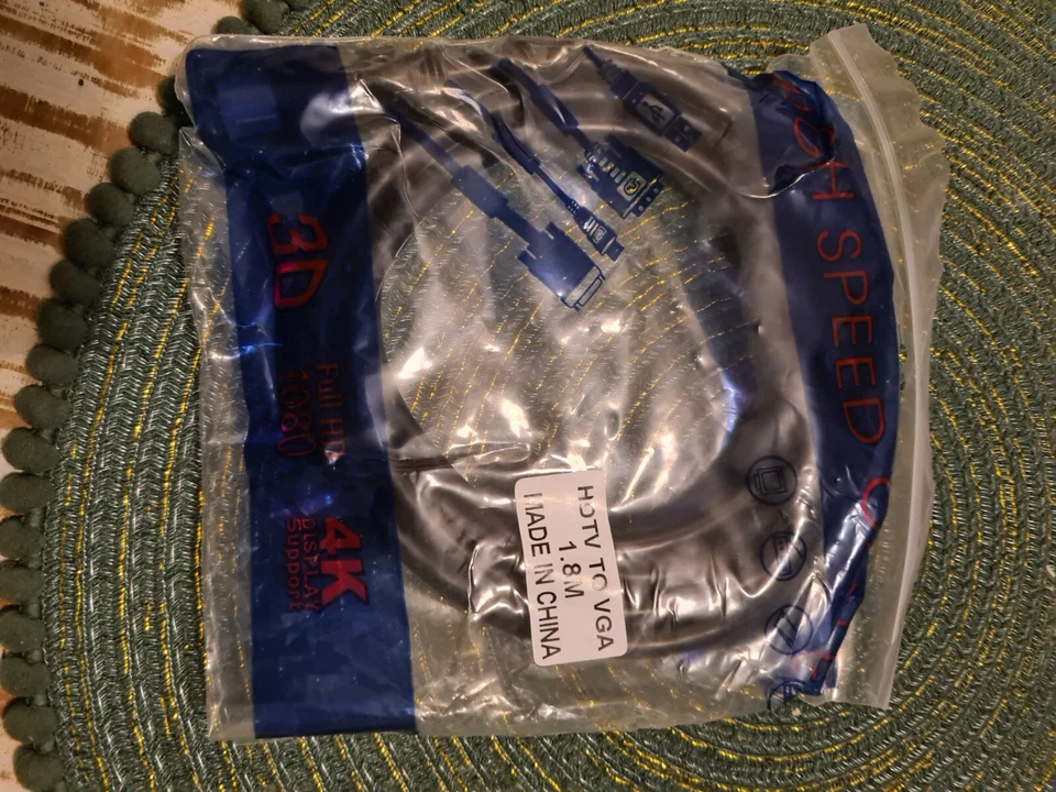 1080P HDTV Male to VGA Male Audio Video Cable For PC Monitor HDTV Projector - Image 3 of 4