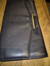 LK Bennett UK Womens  Pebbled Leather Clutch Bag In Navy