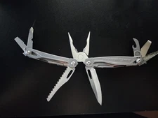 Leatherman Sidekick Multitool With Clip, Barely Used