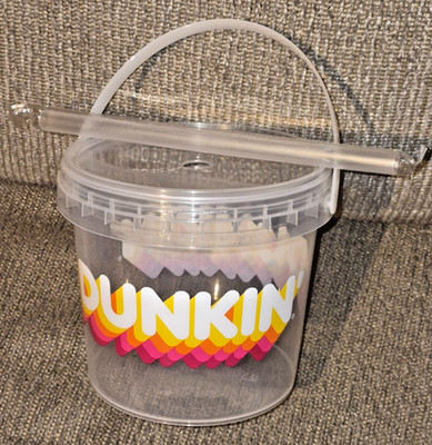 Dunkin Donuts Beverage Bucket 48oz w/ straw & lid 2026 NEW iced coffee tea USED