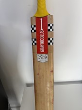 Gray-Nicolls Cricket Bat - NOVA players   English Willow SH