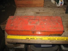 VTG METAL RED TOOLBOX SNAP-ON TOOLS CASE 20 1/4 x 6 3/4 x 3 3/4 RARE KR-280B??