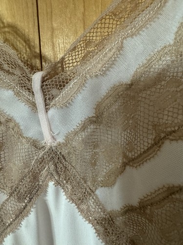 VTG 60s Twin Roses Full Slip Size 30-32” Short Pink Nylon Brown Lace Women’s XS - Picture 8 of 24