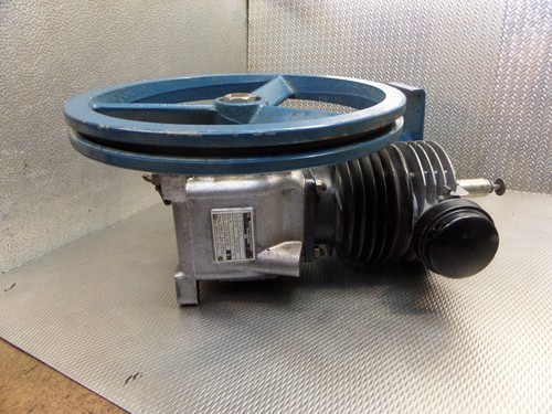 Kolben Kompressor Verdichter DDR HS 1 40/70 - V Ölschmierung - Bild 6 von 19