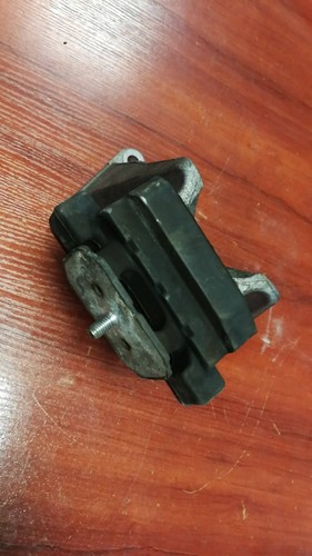 BMW E60 5ER 03-10 - GETRIEBE GETRIEBETRÄGER HALTERUNG 6761108