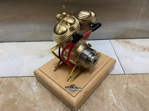 Motor de motocicleta Twin V modelo R28 - Imagen 11 de 12