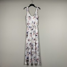 Show Me Your Mumu Kendal Maxi Dress Women’s M White Floral Beachy Cottagecore
