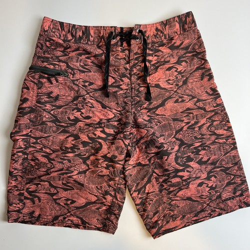 Patagonia Wavefarer Board Shorts Men’s Size 28 Pink Fish Print STY86631