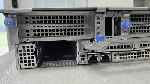 DELL POWEREDGE R7525 24 BAY 8 BAY NVME U.2 SERVER DUAL 7302 128GB H755 FRONT - Picture 2 of 4