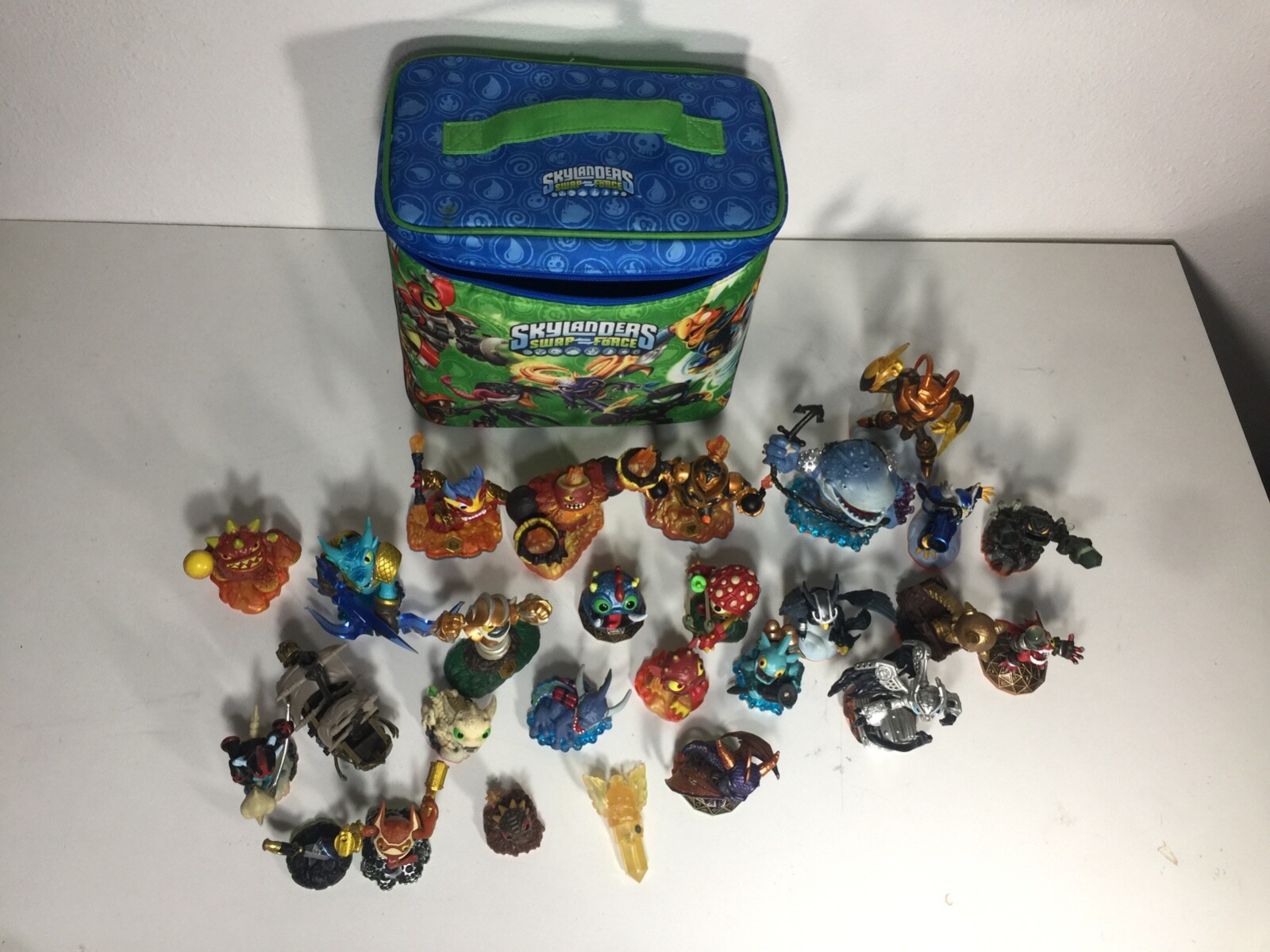 Picture 13 of 24