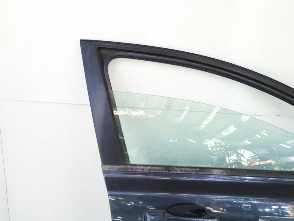 Volvo S40 2004-2006 pasajero delantero puerta derecha - azul Barents Foto 2 de 4