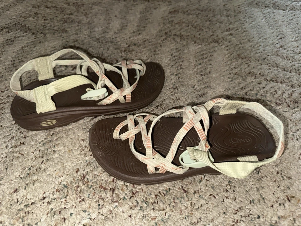 Sandalias Chaco con tiras senderismo al aire libre 8 para mujer Cloud X2 JCH108036 Foto 2 de 4