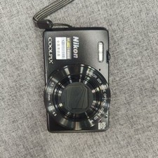 Black Nikon COOLPIX S7000 Digital Camera 16 MP 20x Optical Zoom English Working