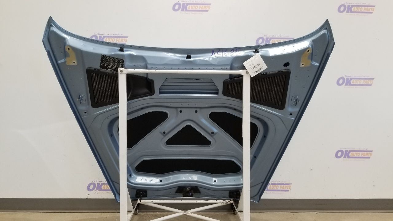 Bentley Continental GT Engine lid Blue