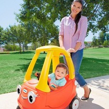 Little Tikes Cozy Coupe Ride On Car Kids Foot to Floor Push Along Toy Red Yellow