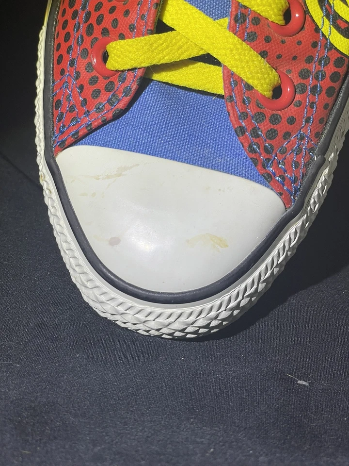 罕见匡威查克泰勒全明星DC漫画神奇女侠运动鞋 — 第 4/4 张图片