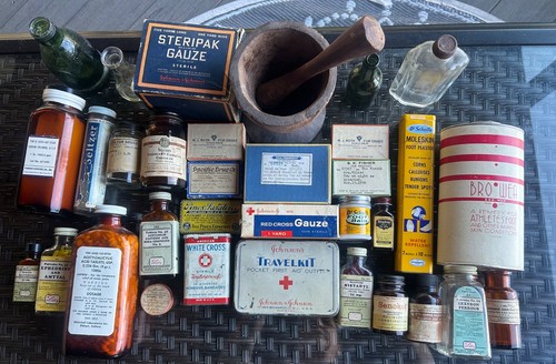 Historical pharmaceutical collection