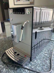 Melitta CAFFEO SOLO Kaffeevollautomat - Silber, 1400W