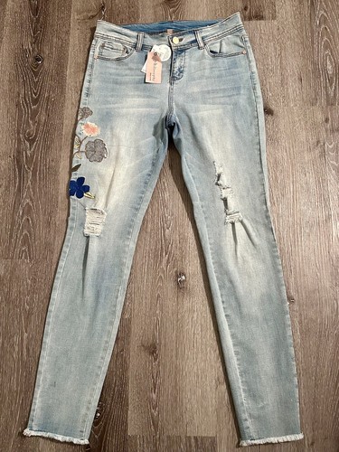 NWT Philosophy Jeans Women’s 8 Light Wash Blue Denim 30x30” Embroidered Floral - Afbeelding 11 van 24