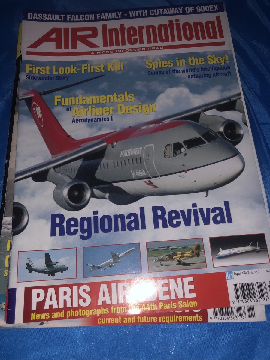 その他 M Magazine International Issue 01 2001 OYE OPEN YOUR EYES MAGAZINE NO.1 FOR THE MODERN LATINO