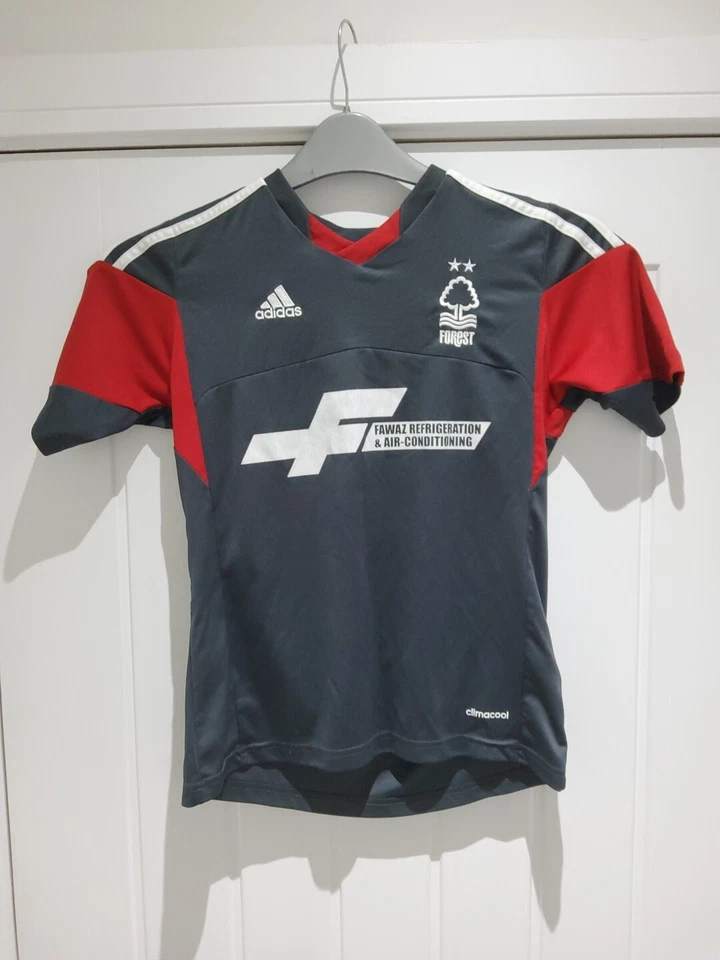NOTTINGHAM FOREST 2013-2014 AWAY ADIDAS FOOTBALL SHIRT Large Youth PTP 16.5" - Image 1 of 4