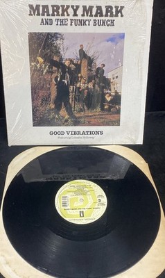 MARKY MARK AND THE FUNKY BUNCH - GOOD VIBRATIONS  1991 INTERSCOPE VG VG SHRINK