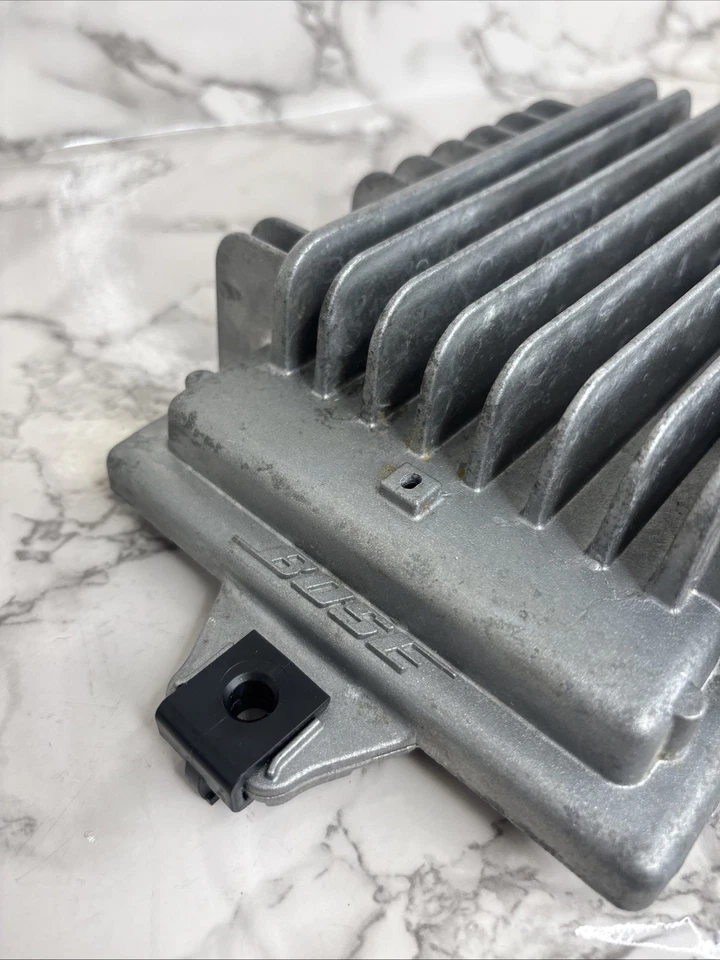 Amplificador de audio radio estéreo Cadillac SRX BOSE AMP 20918769 2010-2012 OEM Foto 2 de 4