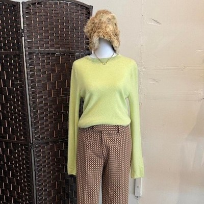 100% Pure Cashmere Lime Green Crewneck Sweater Soft Minimalist Knit Top