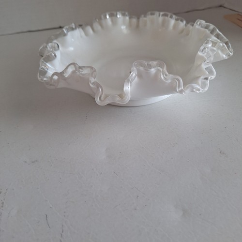 Vtg 3 Fenton Silver Crest Milk Glass Ruffle Vase /2 Candydish w/Handle See Note - Picture 7 of 15