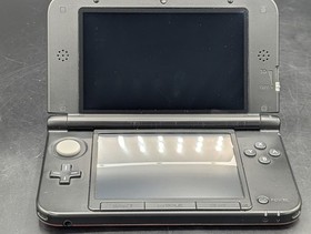 Nintendo 3DS XL New Super Mario Bros. 2 Edition - New Battery/Charger/32GB SD