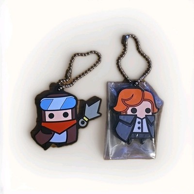 Survivor IO Dadasurvivor King And Common B Rubber Keychains From Japan