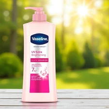 Vaseline Healthy Bright UV Extra Brightening Lotion Gluta Ceramide Lotion 300 ml