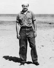 ORIGINAL VINTAGE PHOTO: Military Men Male Navy Sailor Uniform Beach WW2 40's 40s